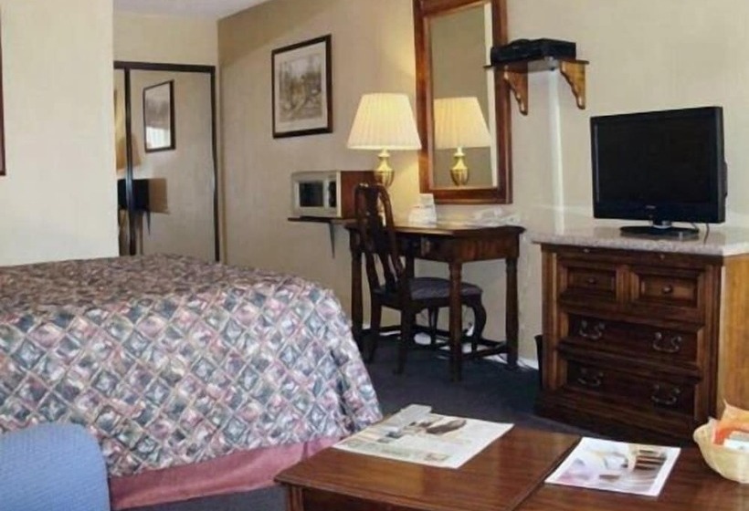 Люкс, Americas Best Value Inn & Suites Lancaster