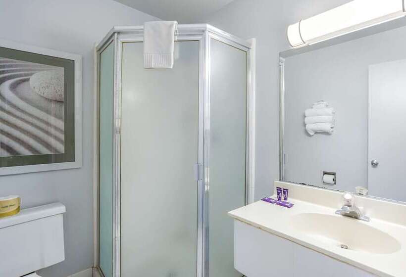 스위트, Knights Inn Yuma