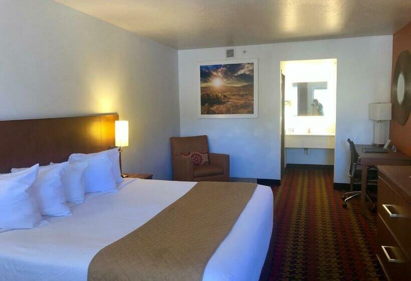 스탠다드 룸 킹사이즈 침대, Kokopelli Inn Sedona, Trademark Collection By Wyndham