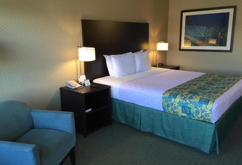 اتاق لوکس با تخت بزرگ, Regency Inn At San Francisco Airport