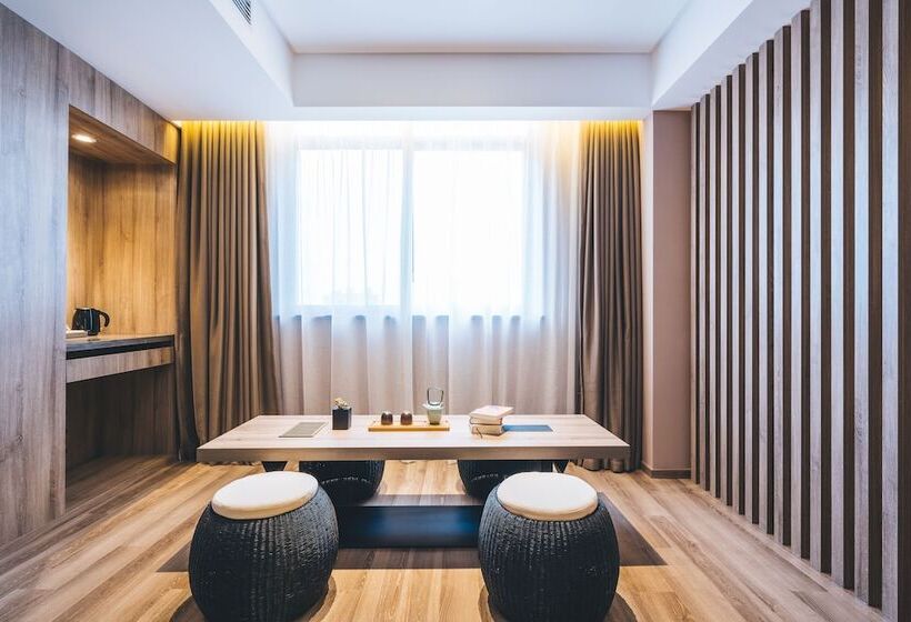 Номер Superior с Видом, Atour Hotel North Railway Station Road Changsha