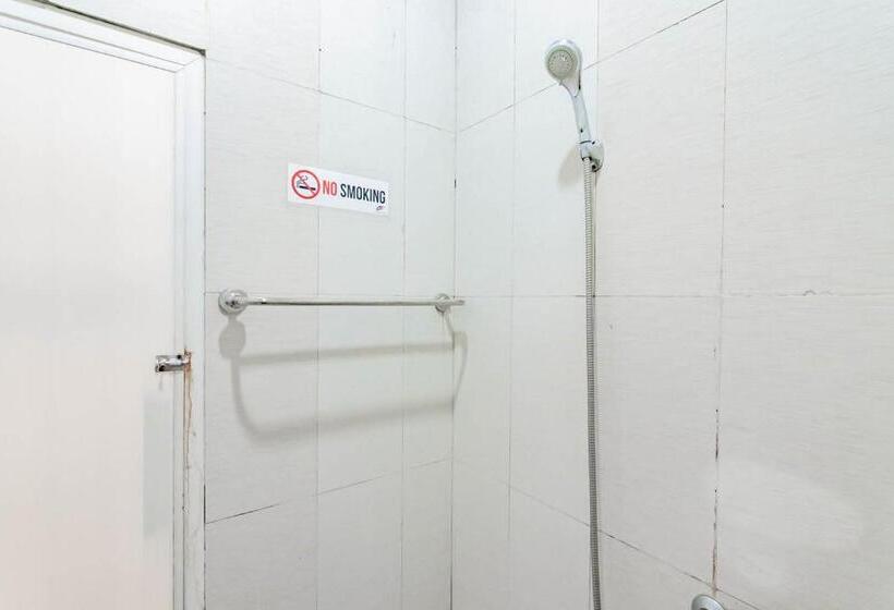 סוויטה, Urbanview Hotel One Family Maribaya By Reddoorz