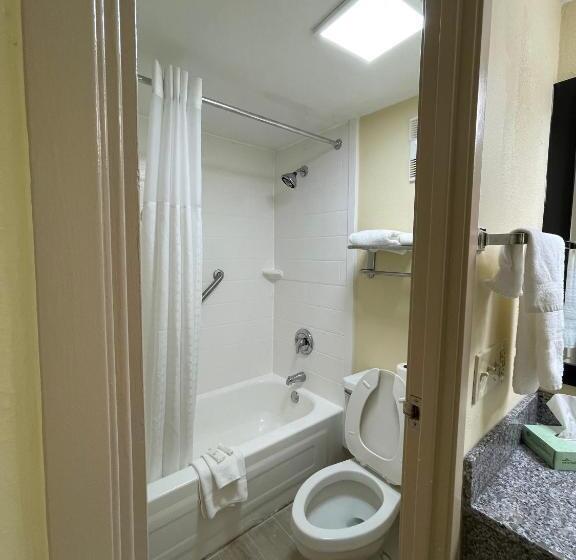 Standardzimmer 2 Doppelbetten, La Quinta Inn By Wyndham Indianapolis Airport Lynhurst