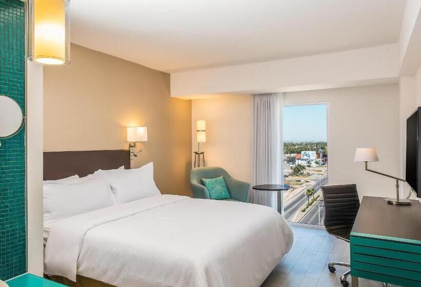 キングサイズベッドのスーペリアルーム, Fiesta Inn Guadalajara Aeropuerto