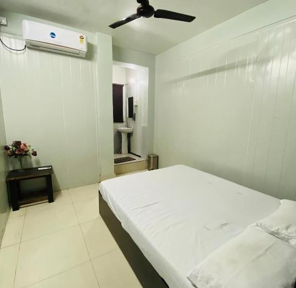 اتاق خانوادگی, Homestay Ac Dormitory