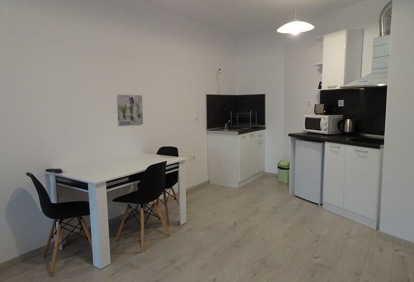 침실 1개 아파트, Samara With Relax Area