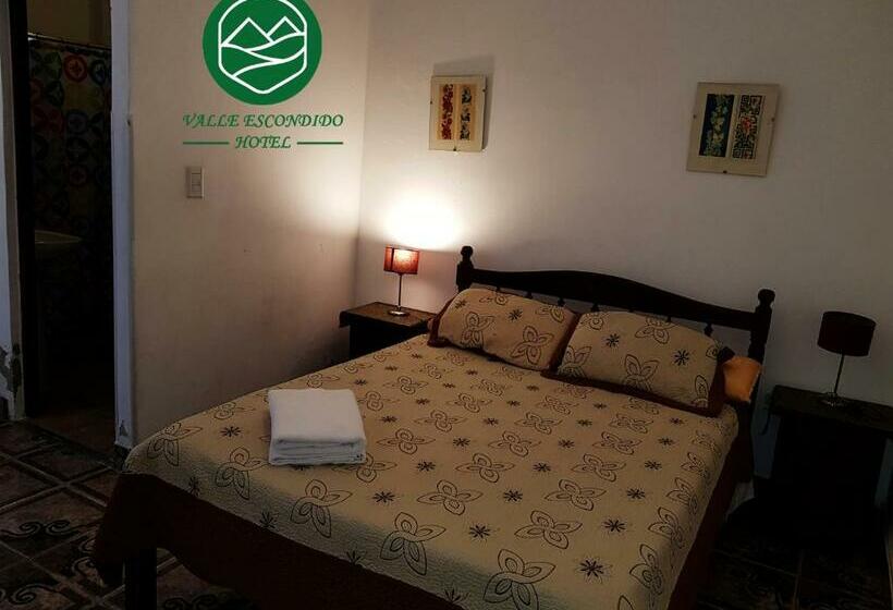 Номер Стандарт, Valle Escondido