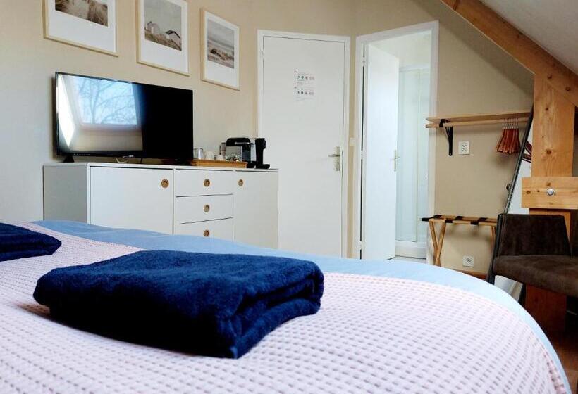 Номер Стандарт Вид на Сад, Chambres D Hôtes Chez L Habitant   Bed& Breakfast Homestay
