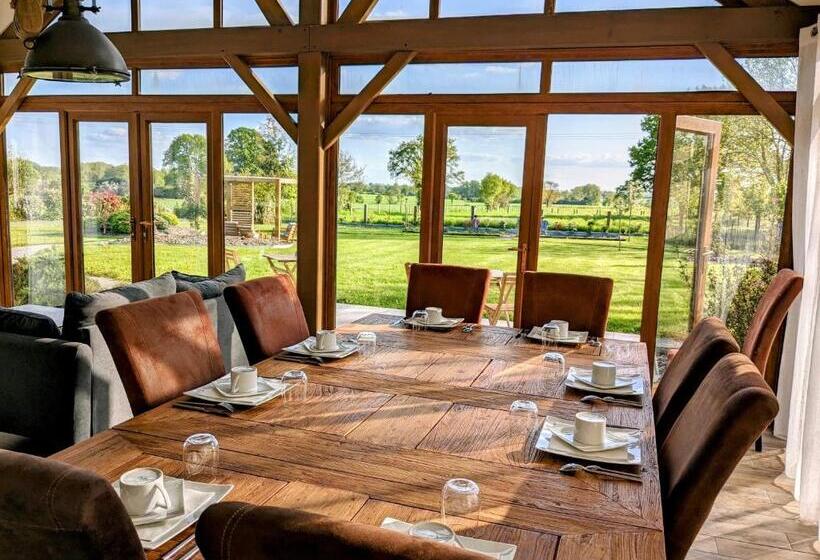 Номер Стандарт, Chambres D Hôtes Chez L Habitant   Bed& Breakfast Homestay
