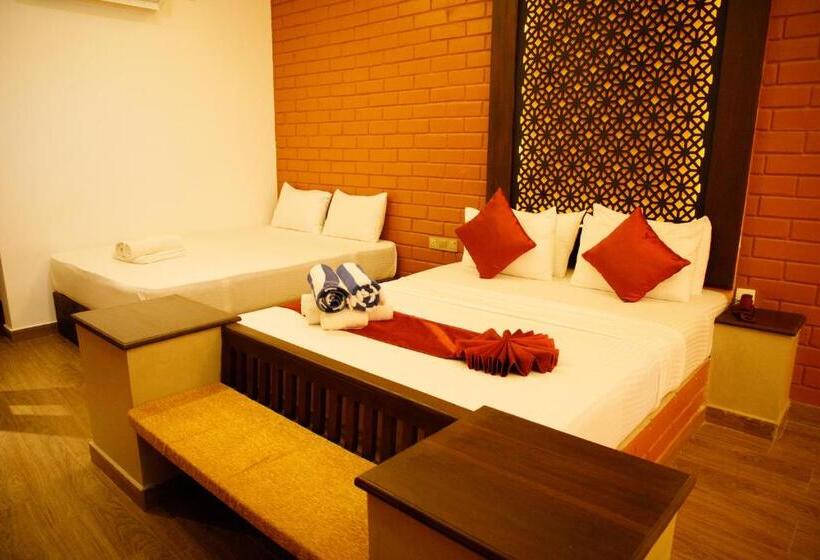 اتاق لوکس خانوادگی, Monaara Leisure   Anuradhapura