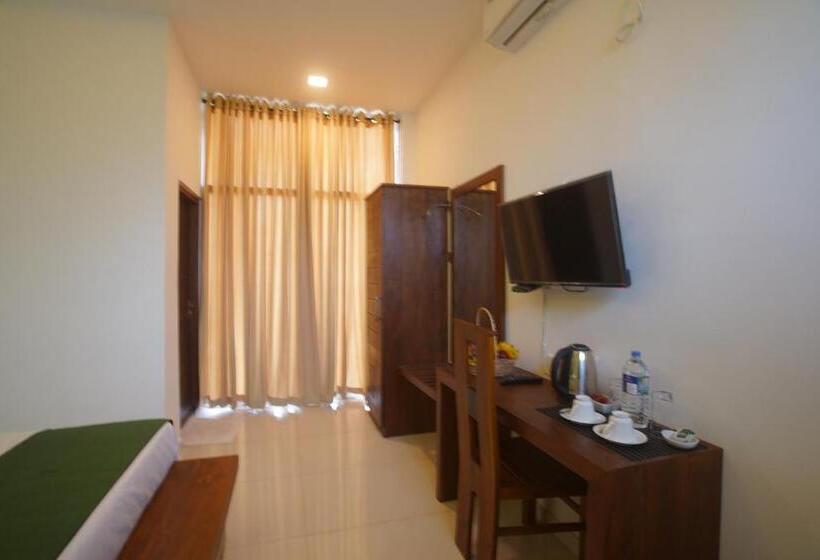 اتاق لوکس خانوادگی, Monaara Leisure   Anuradhapura
