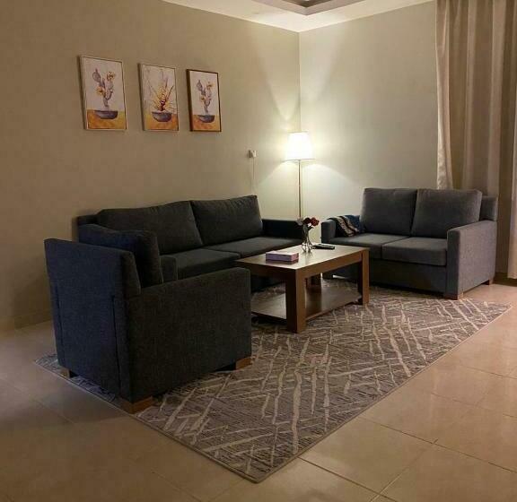 Семейное Студио, Lova Suites