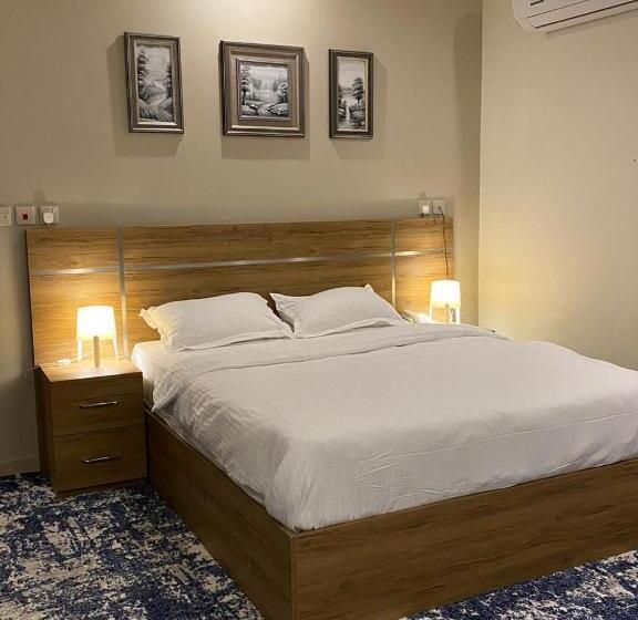 Семейное Студио, Lova Suites