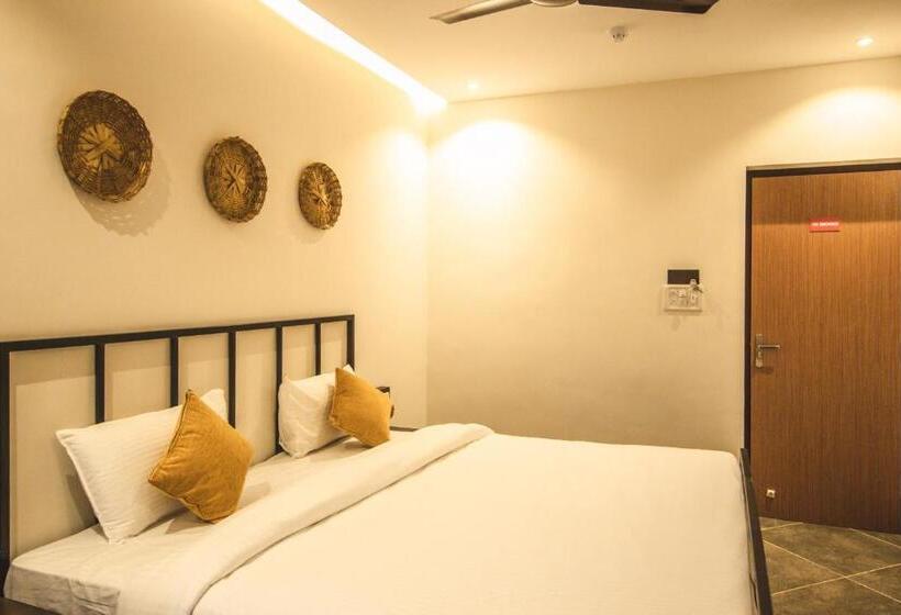 Quarto Deluxe com Sacada, Amber Rooms