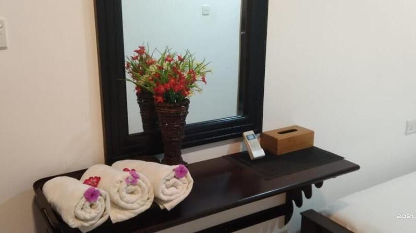 Номер Стандарт Трехместный, Aqua House Hotel Yala