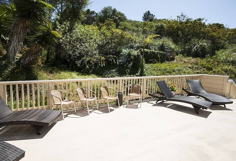 Номер Стандарт Двуспальная Кровать, Malibu Country Inn
