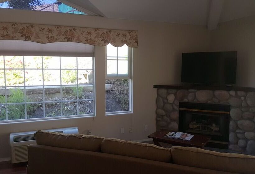 Номер Стандарт Двуспальная Кровать, Malibu Country Inn