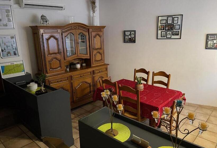 Номер Стандарт, Chez Tifille