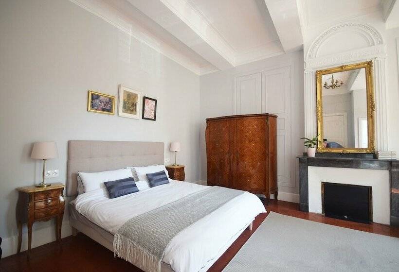 Номер Deluxe, Maison De L'aguze