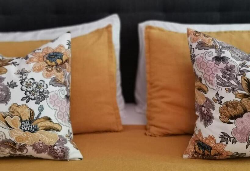 Номер Deluxe, Maison De L'aguze
