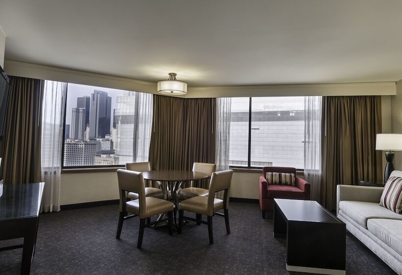 豪华套房, Doubletree By Hilton Hotel Los Angeles Downtown