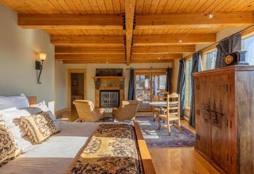 Люкс с Балконом, Nordic Inn
