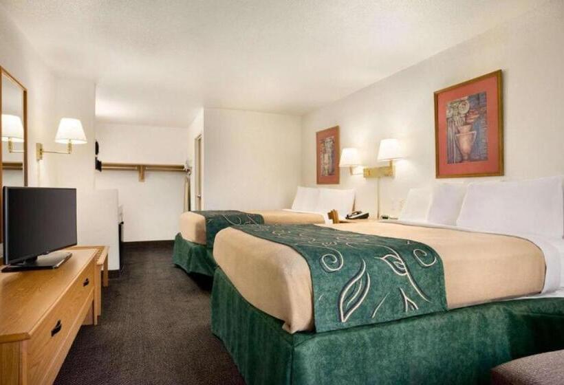 Номер Стандарт, Travelodge By Wyndham Cheyenne