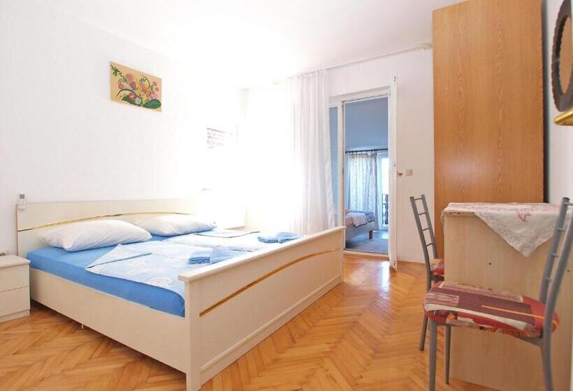 Четырехместный Номер Классик, Apartment 1265