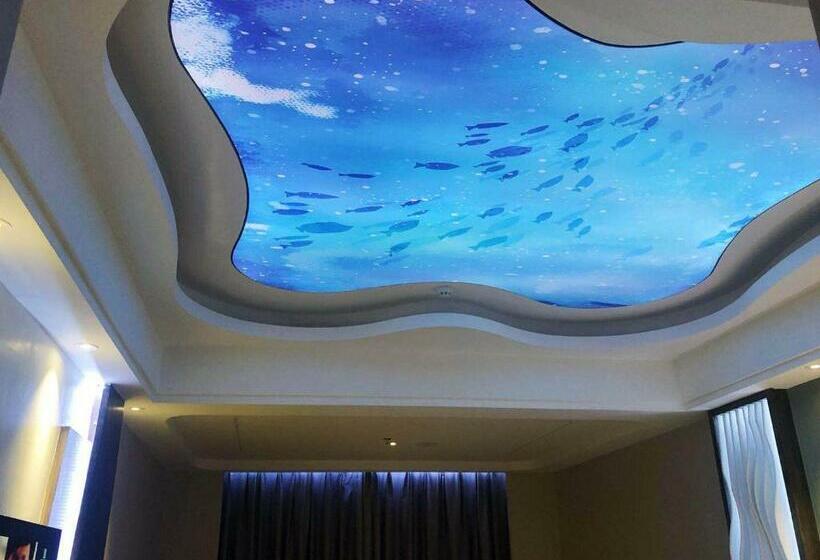 Семейный Номер, Huangma Holiday Yacht View Sea Resort