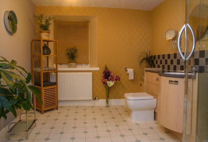 Семейный Номер, Stravaig B&b