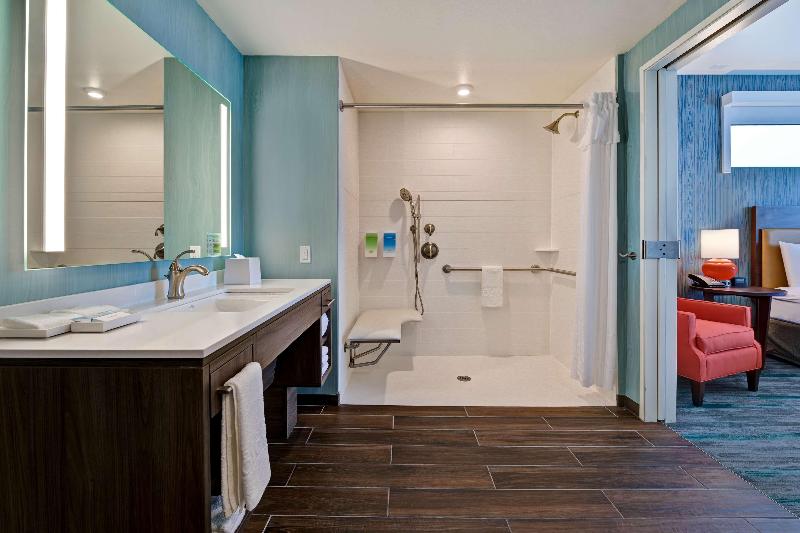 Люкс Адаптированный для Инвалидов, Home2 Suites By Hilton Atascadero, Ca
