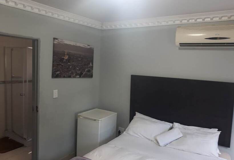 Quarto Estandar, Cyrildene Lodge