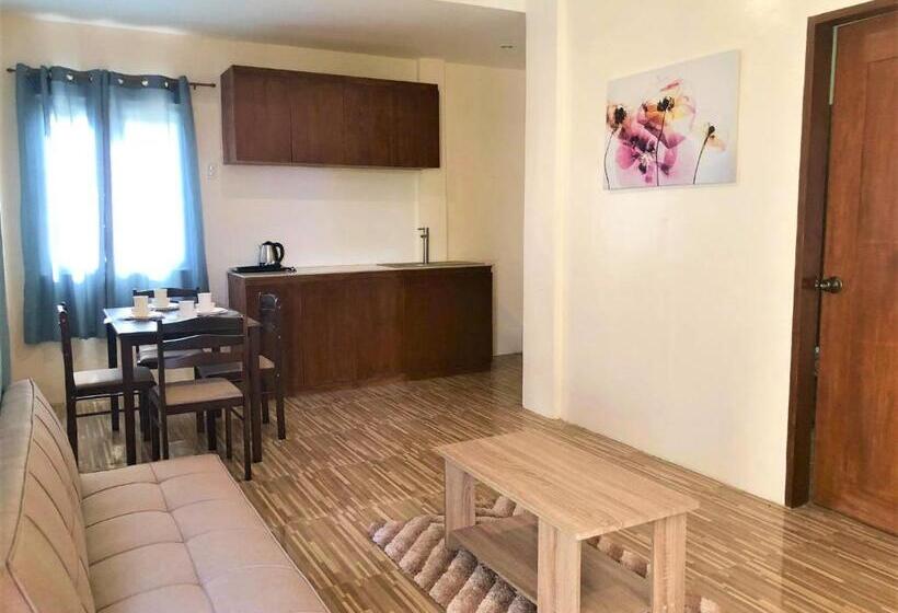 Люкс, Acapulco Resort