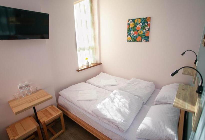 Семейный Номер, Dream Hostel Khmelnytskyi