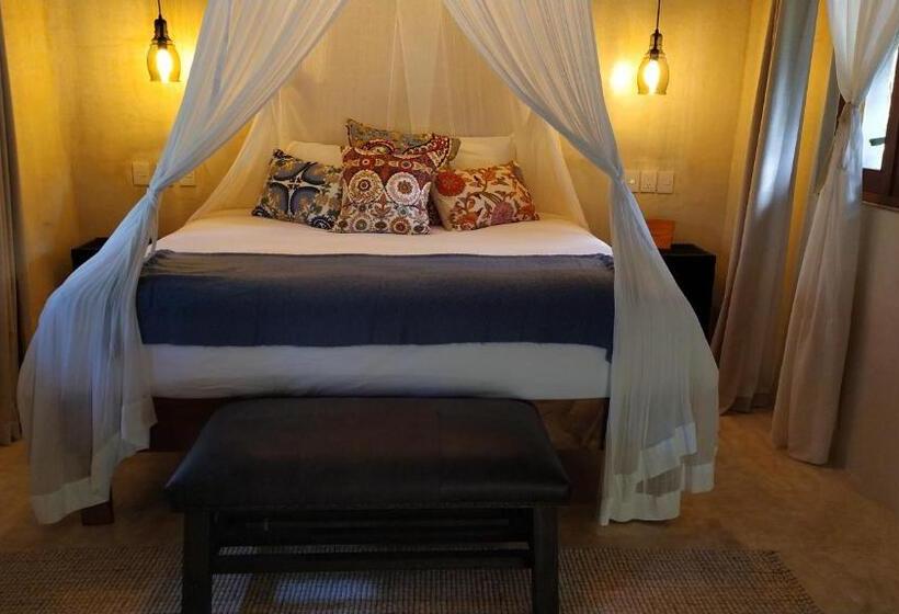 Люкс с Террасой, Boutique Chacá