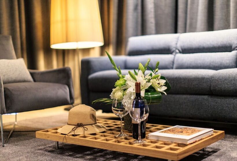 آپارتمان 1 خوابه, Avanti Hotel & Spa