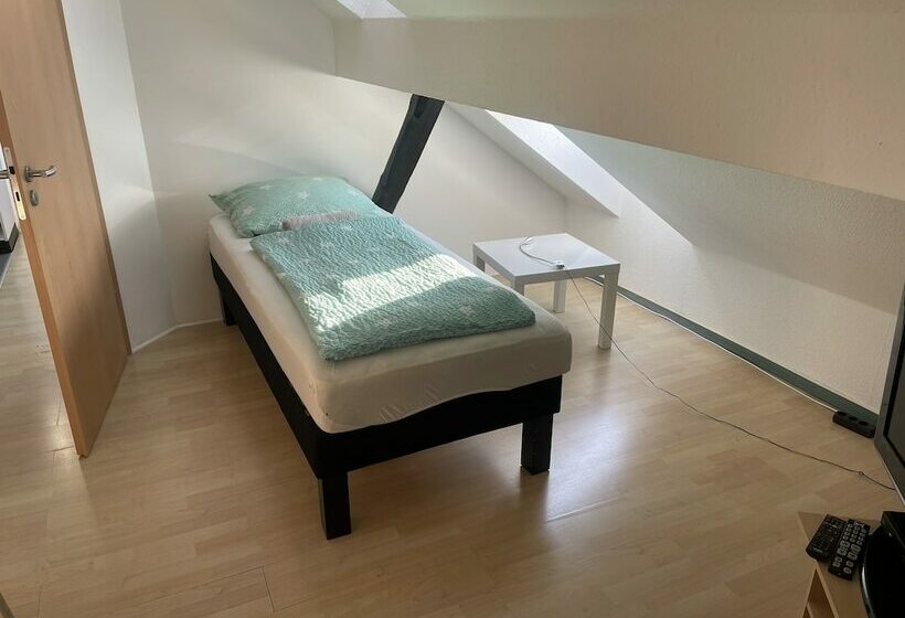 Апартаменты 1 Спальня, Bed4you Gästehaus 1