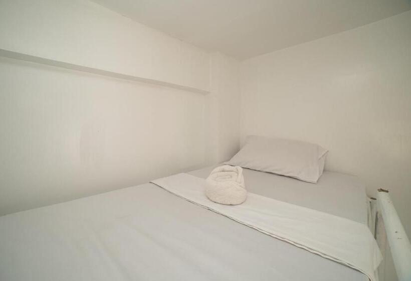 Quarto Economy, Chill Out Hostel