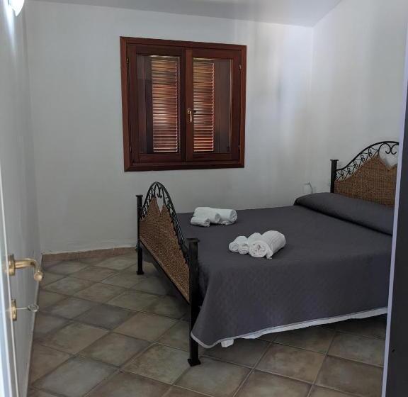 Apartamento 1 Dormitório com Sacada, Residenze Il Girasole