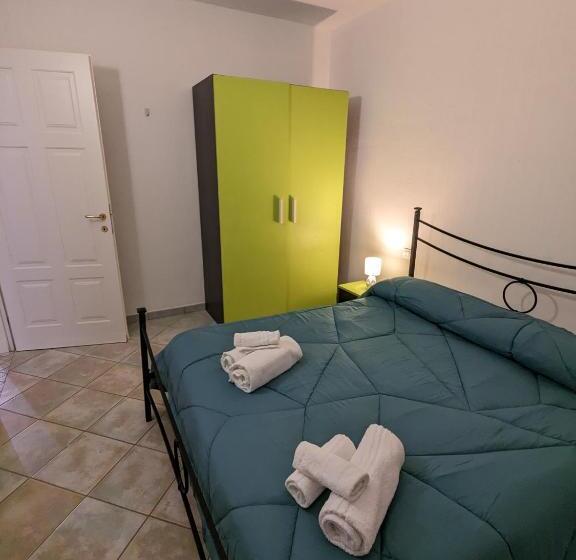 Apartamento 1 Dormitório com Sacada, Residenze Il Girasole