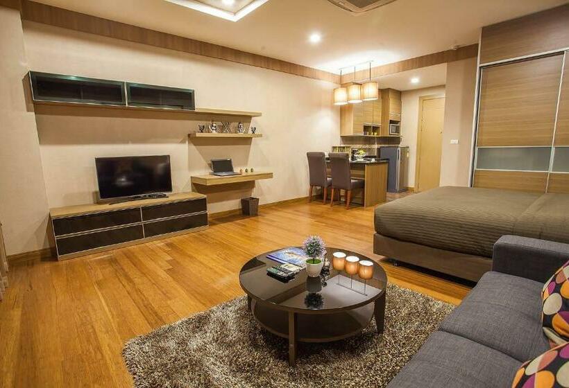 스탠다드 스튜디오, Hillside Residence Khaoyai
