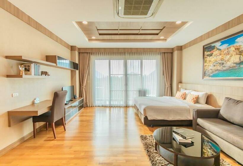 스탠다드 스튜디오, Hillside Residence Khaoyai