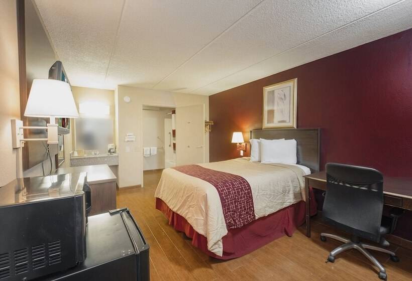 Номер Deluxe, Red Roof Inn Jackson Downtown  Fairgrounds