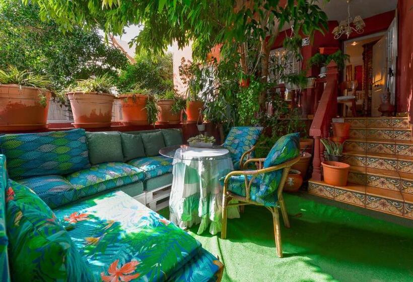 Номер Стандарт Вид на Сад, Casa Luminosa