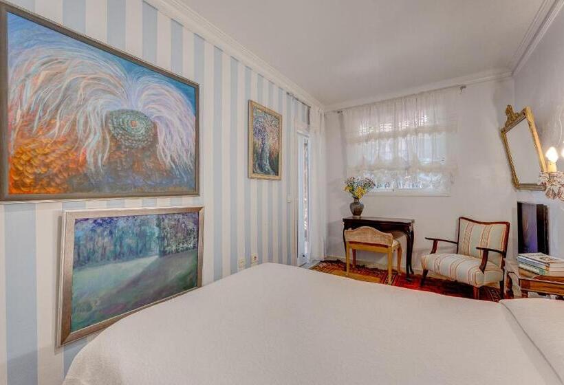 Номер Стандарт Вид на Сад, Casa Luminosa