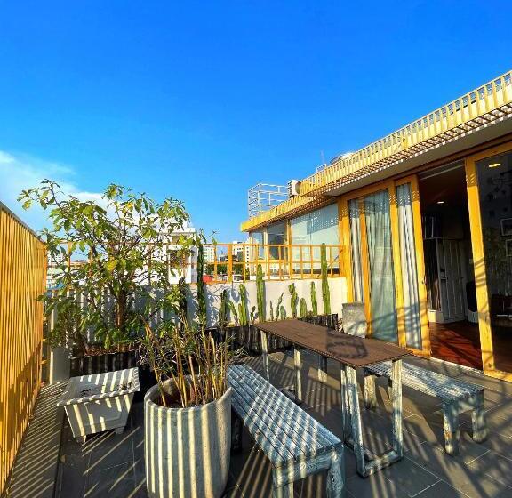 اتاق استاندارد با چشم‌انداز باغ, Cactusland Boutique