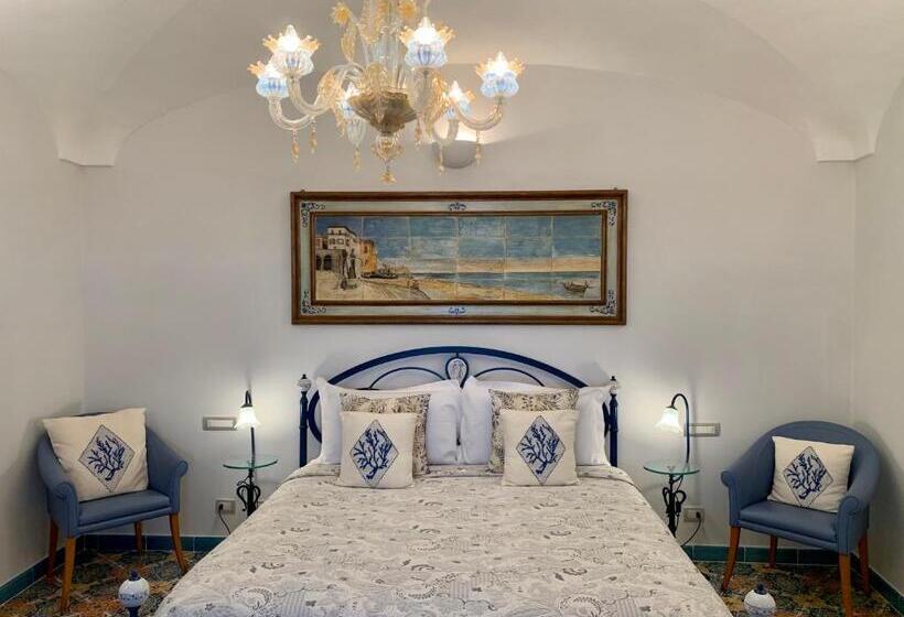 Suite with Terrace, Villa Le Baste