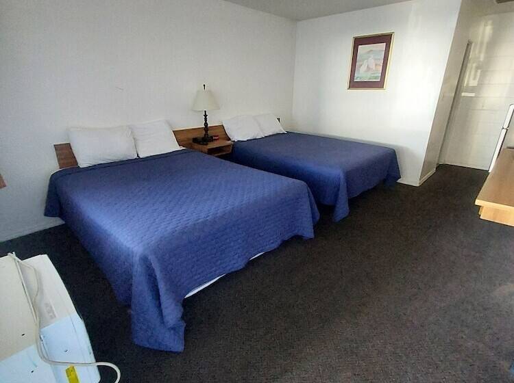 Номер Стандарт, Royal Inn