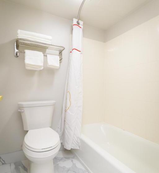 Люкс Повышенной Комфортности, Philadelphia Suites At Airport   An Extended Stay