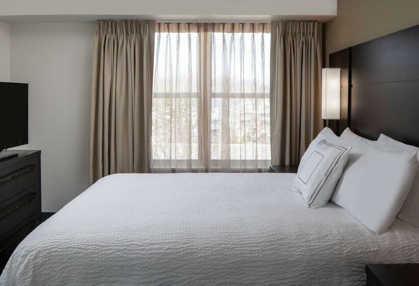 스위트, Sonesta Es Suites Fairfax Fair Lakes